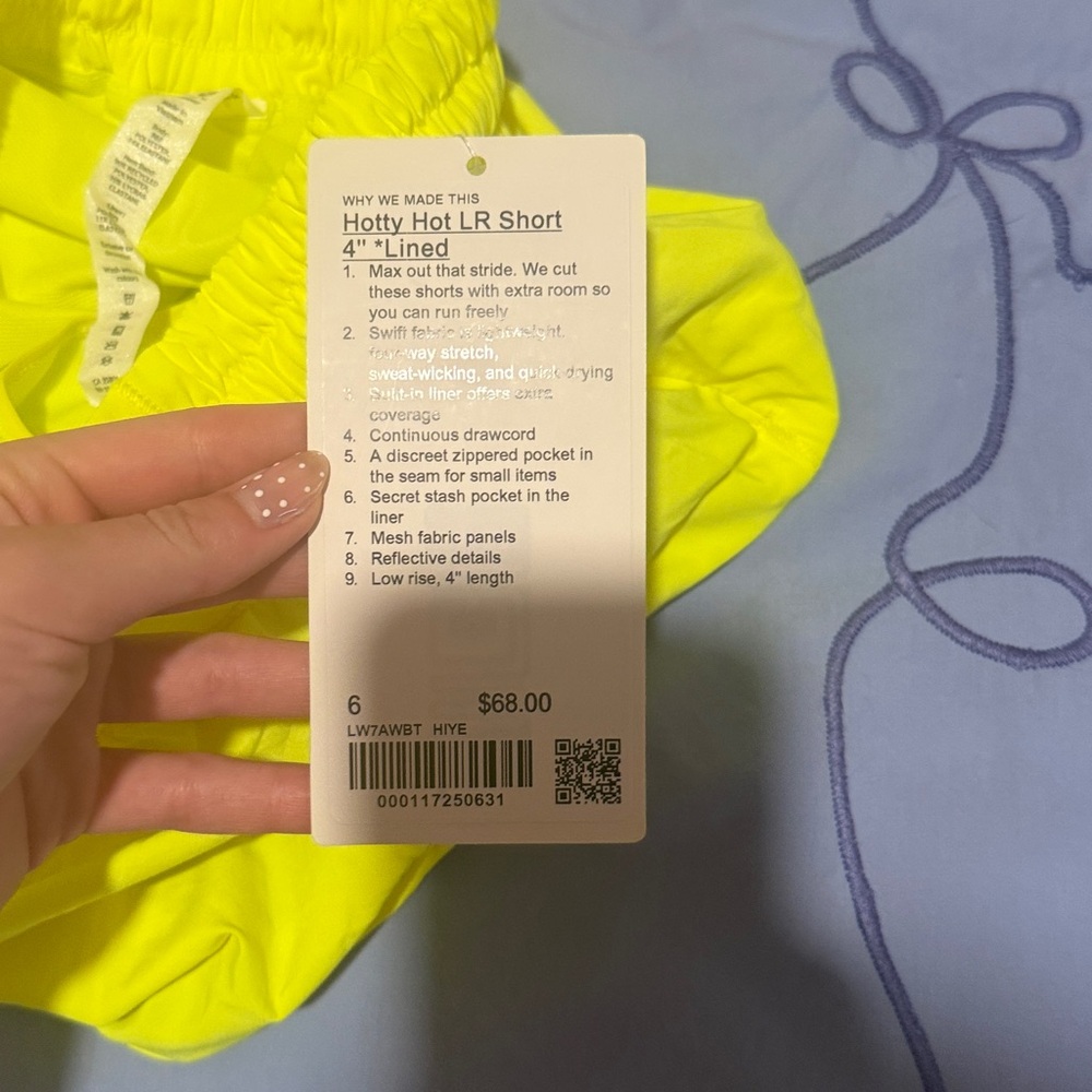 lululemon athletica hotty hot Bright Neon Yellow Athletic Shorts - Picture 5 of 5
